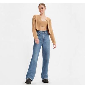 Trendy And So Comfortable Levi’s High Loose Medium Wash Jeans 27 Like New!!